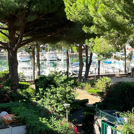 Studio Meuble Cap D'agde Avec Piscine *